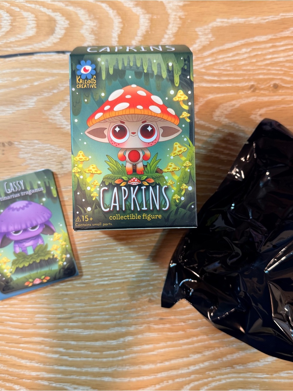 Kaleidos Capkins Collectible Figure - Gassy